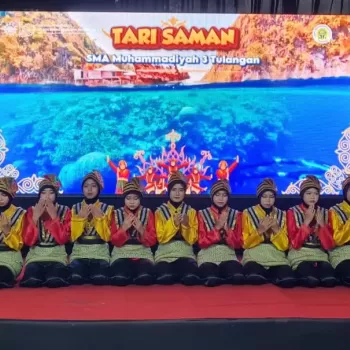 Tari Saman Smamuga Memukau Ribuan Warga Muhammadiyah Jatim