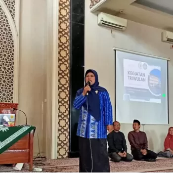 Kepala Smamuga Paparkan Perkembangan Sekolah di Hadapan PCM 