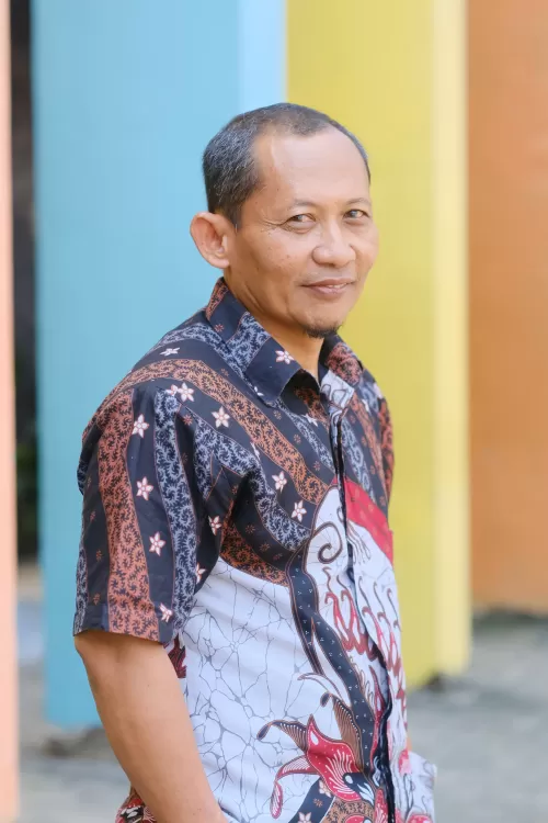 Bambang Handoko Heryanto, S.Pd