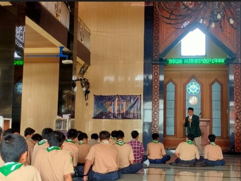 KAJIAN ISLAM DALAM RANGKA MEMPERINGATI ISRA MIRAJ NABI MUHA