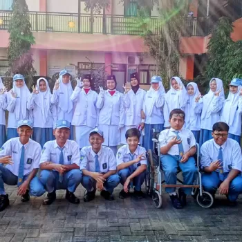 Lagu Rukun Sama Teman dan Ikrar Pelajar Indonesia Warnai Upa