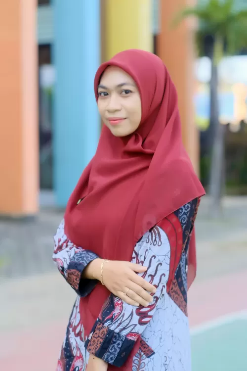 Faizah khilmiyah, S.Pd